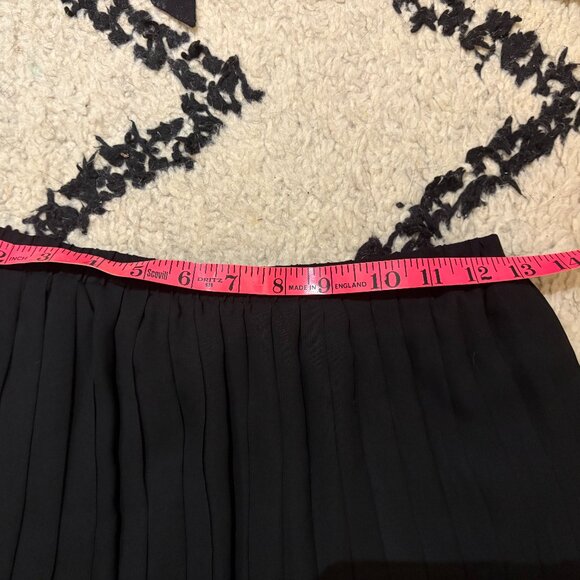 Urban Outfitters Sparkle & Fade Pleated Black Mini Skirt, Size M - Picture 5 of 6